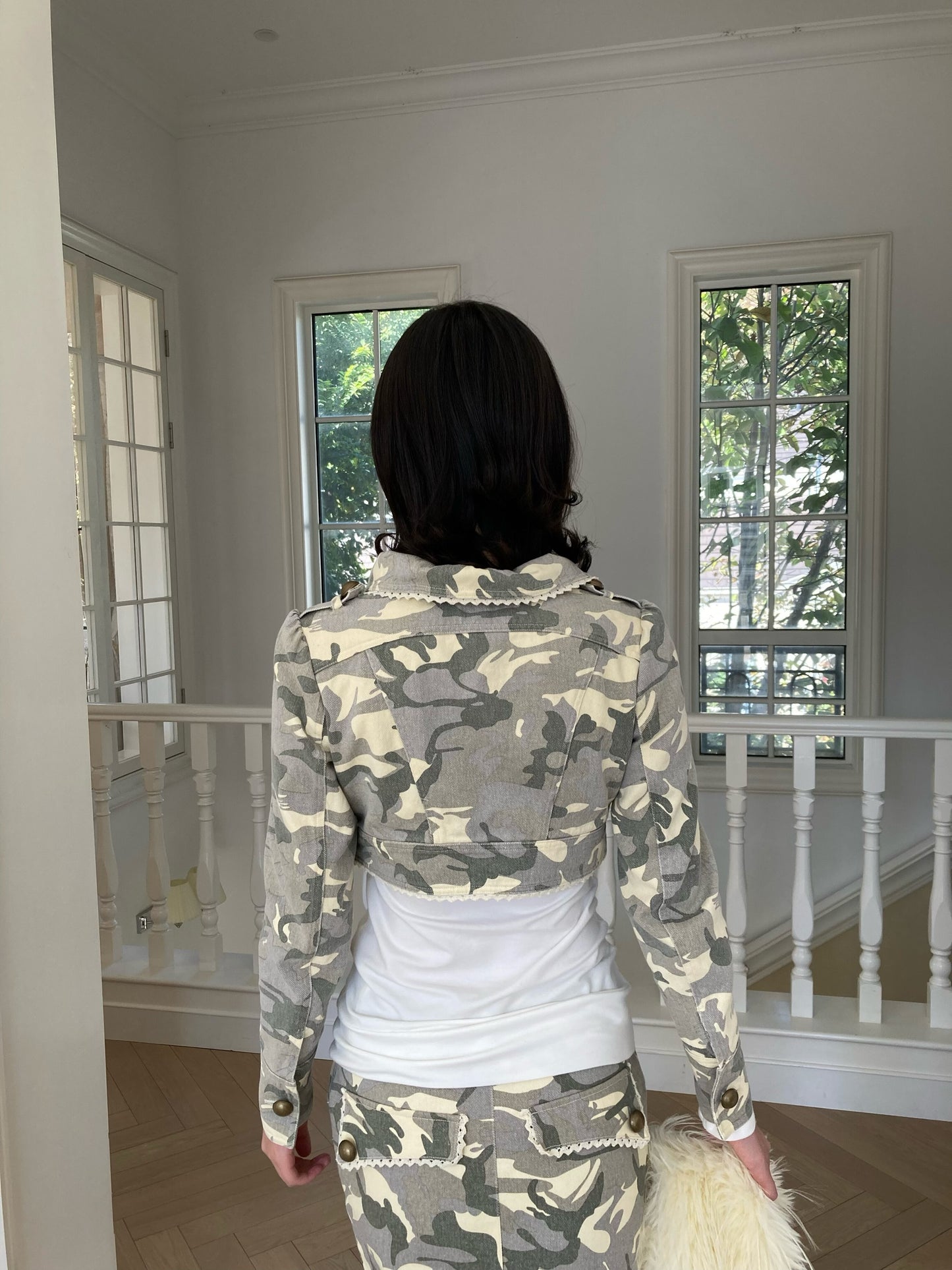 WildFLO Cropped Camo Jacket
