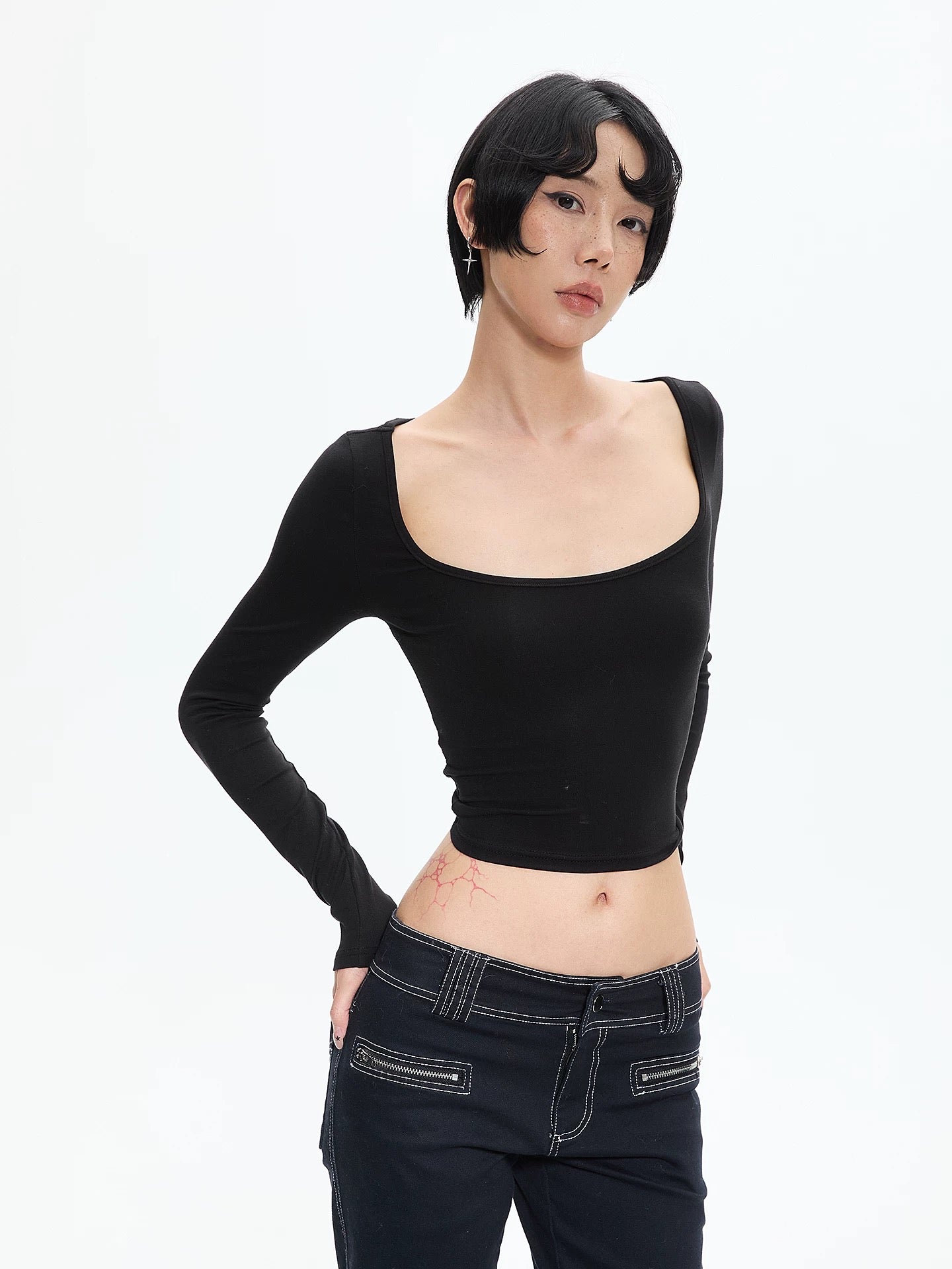AE30 Saint Cropped Open Back Top
