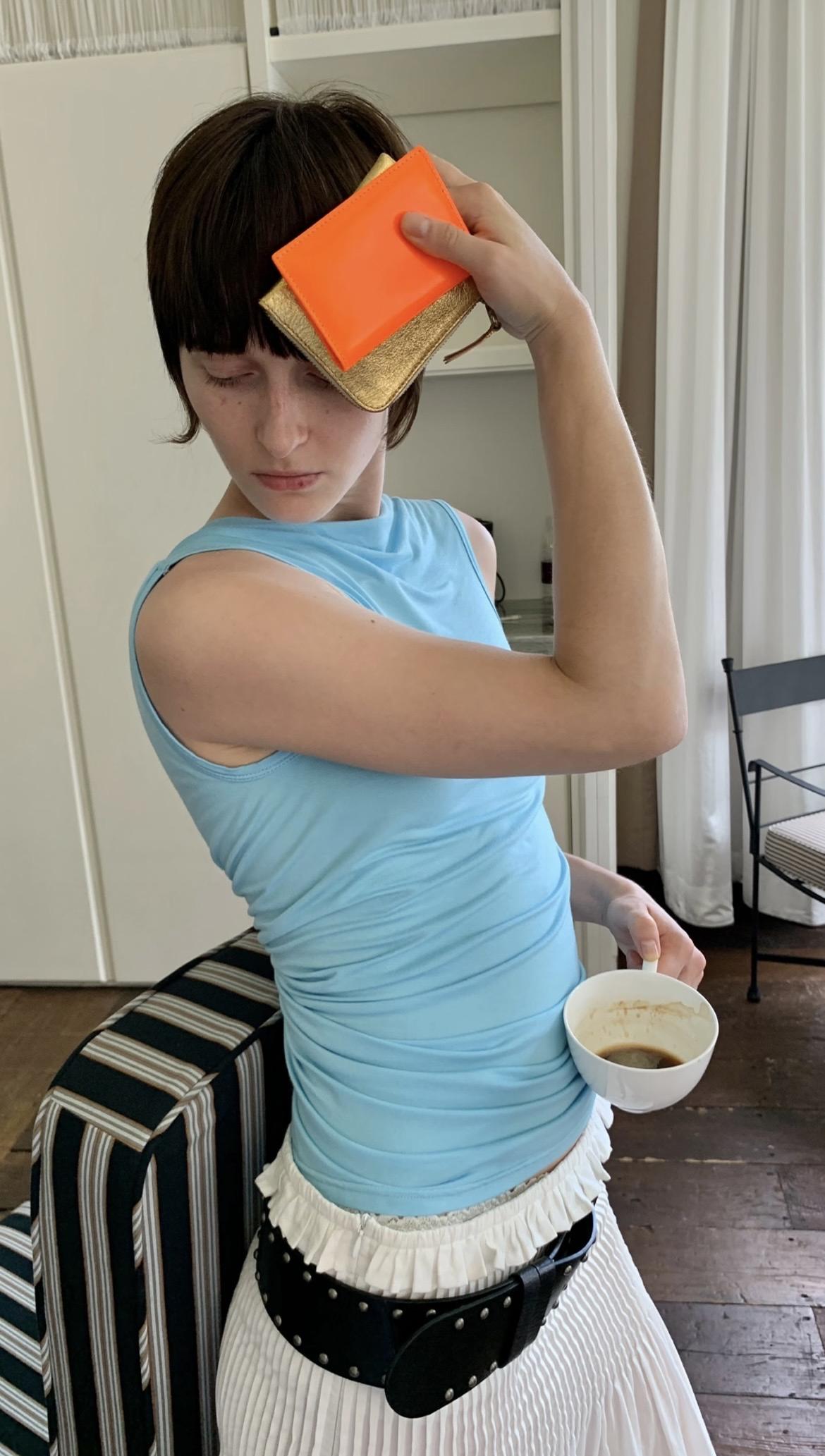 Backless Twisted Sleeveless Vest