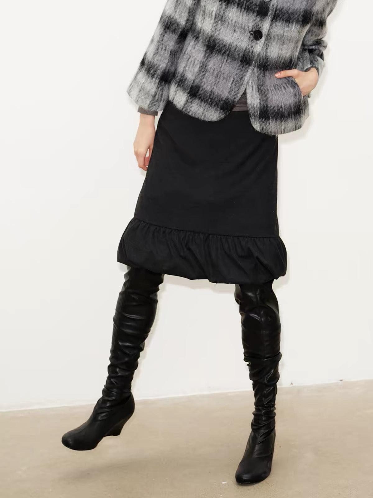 SOLWEIGE Ruffle Hem Midi Skirt