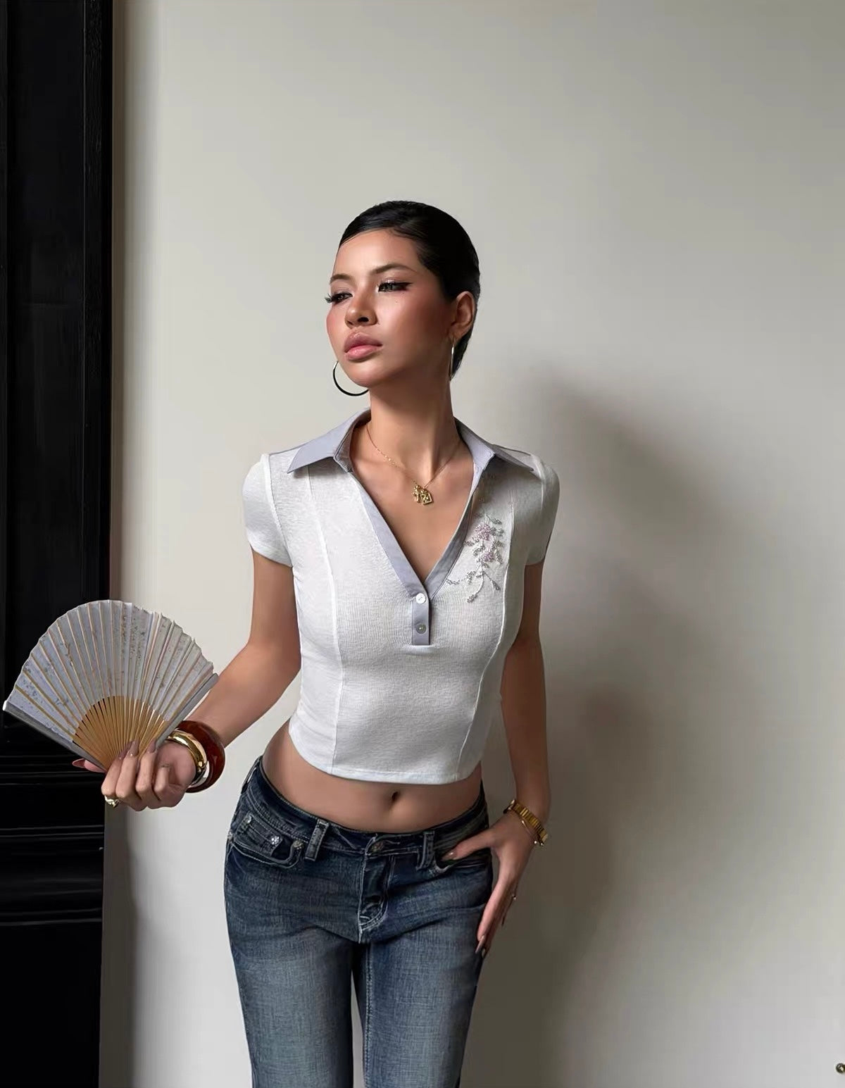 Embroidered Contrast Collar Baby Tee