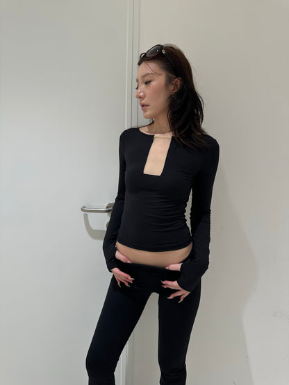 VACANCES Second Skin Cut-Out Long Sleeve Top