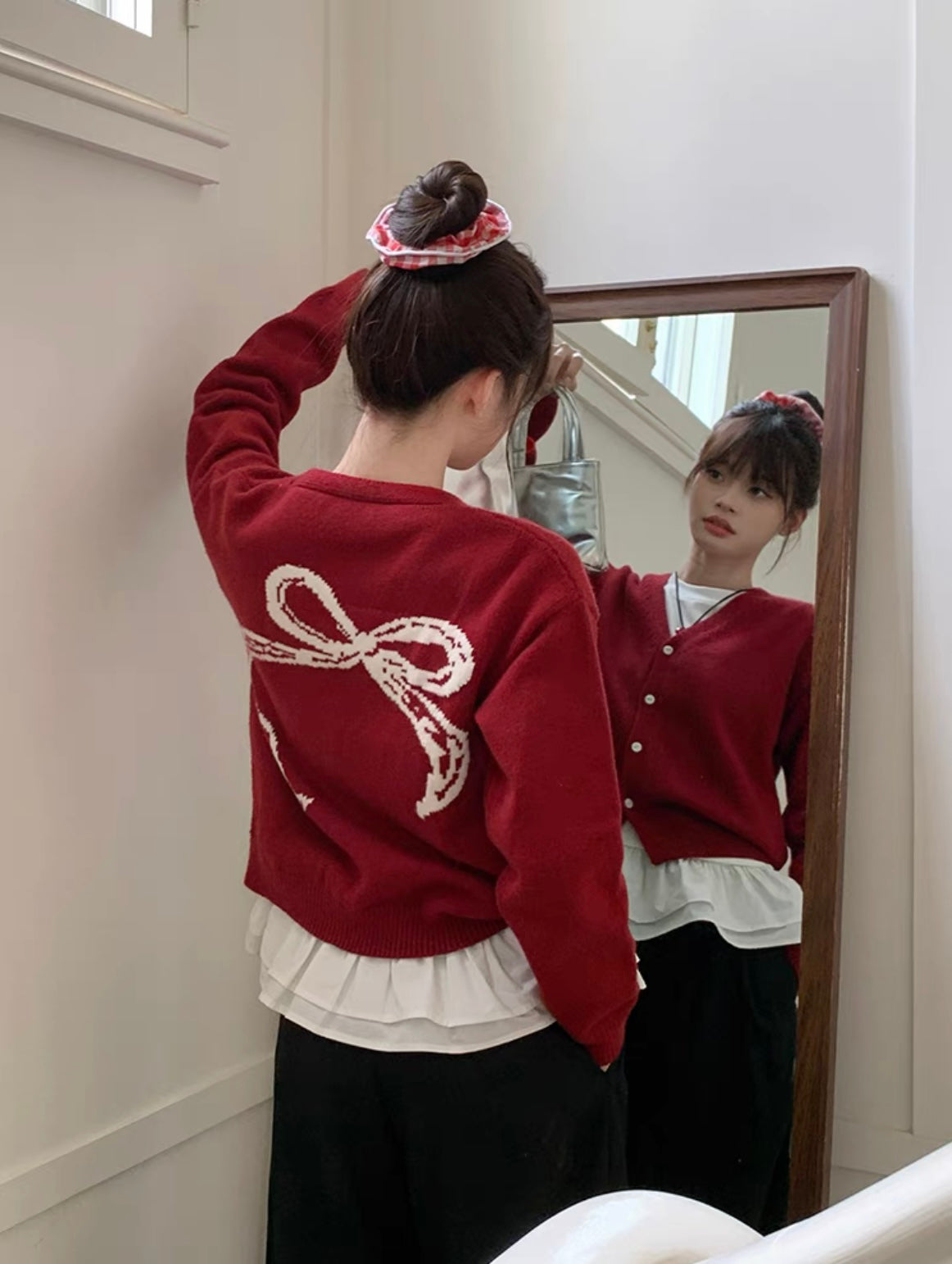 Red V-neck Bow Printed Knit Cardigan