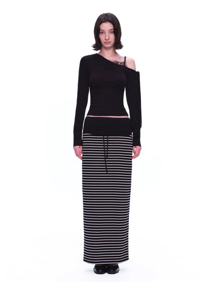 EMPTY PAGE Asymmetric Lace Detail Top