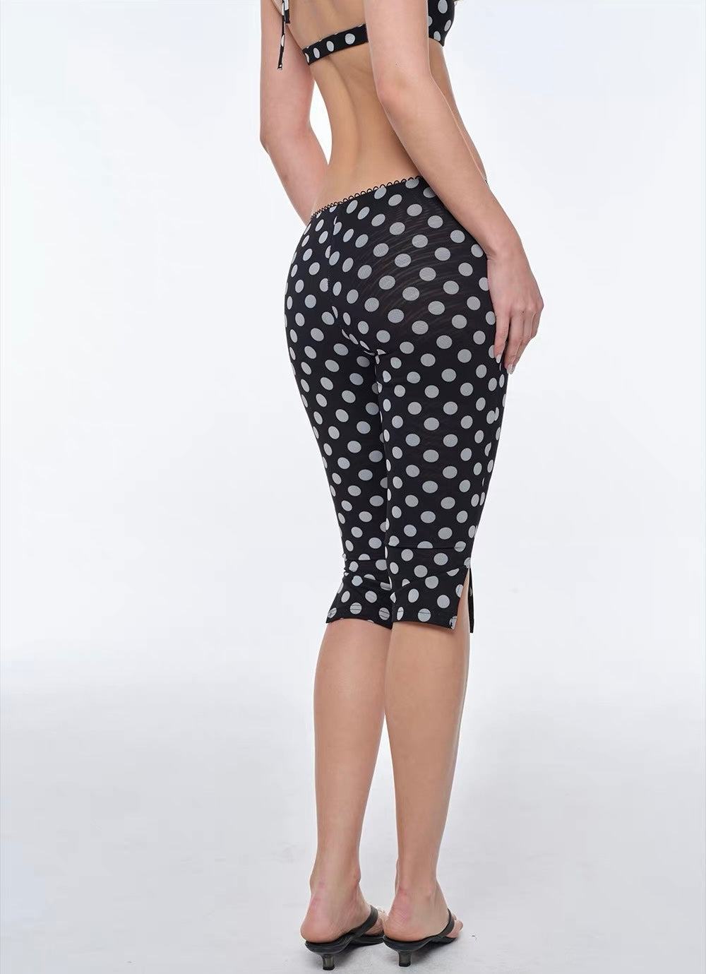 (Pre-Order) Bum Studios Polka Dot Capris