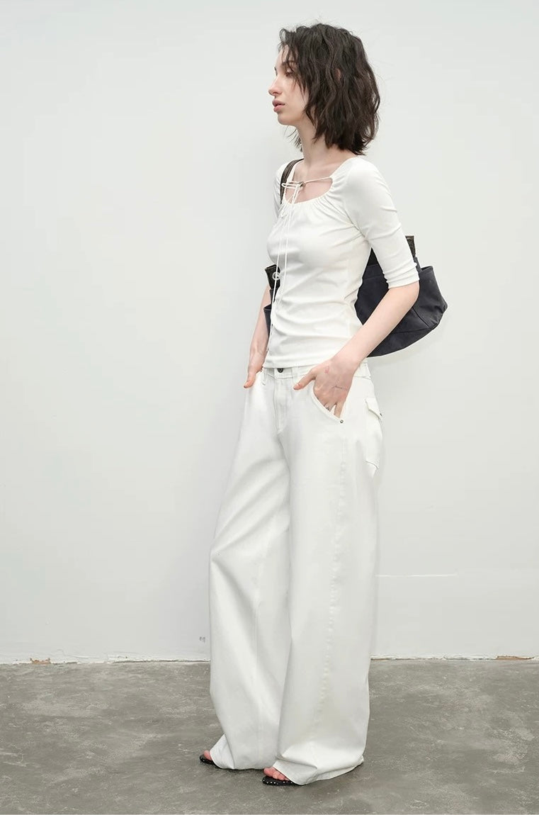 SOLWEIGE Relaxed Tie Up U-Neck T-shirt