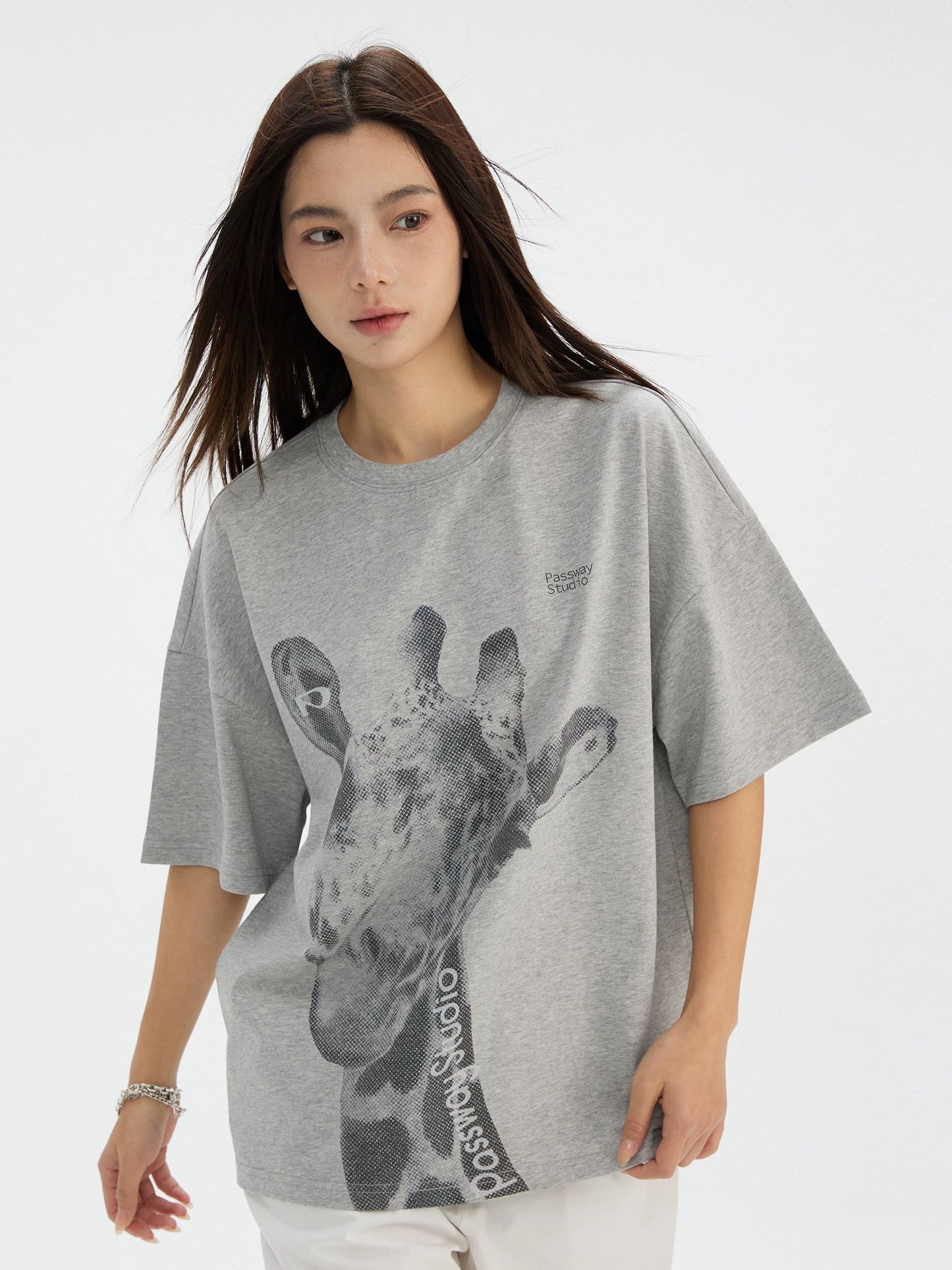 Passaway Studio Giraffe Graphic Boxy Tee