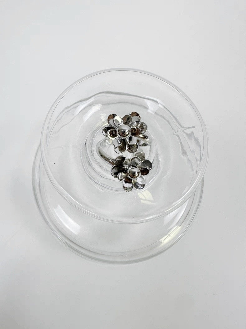 Silver Flower Ring