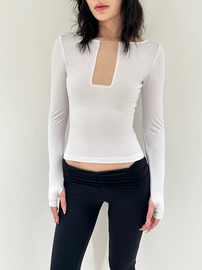 VACANCES Second Skin Cut-Out Long Sleeve Top