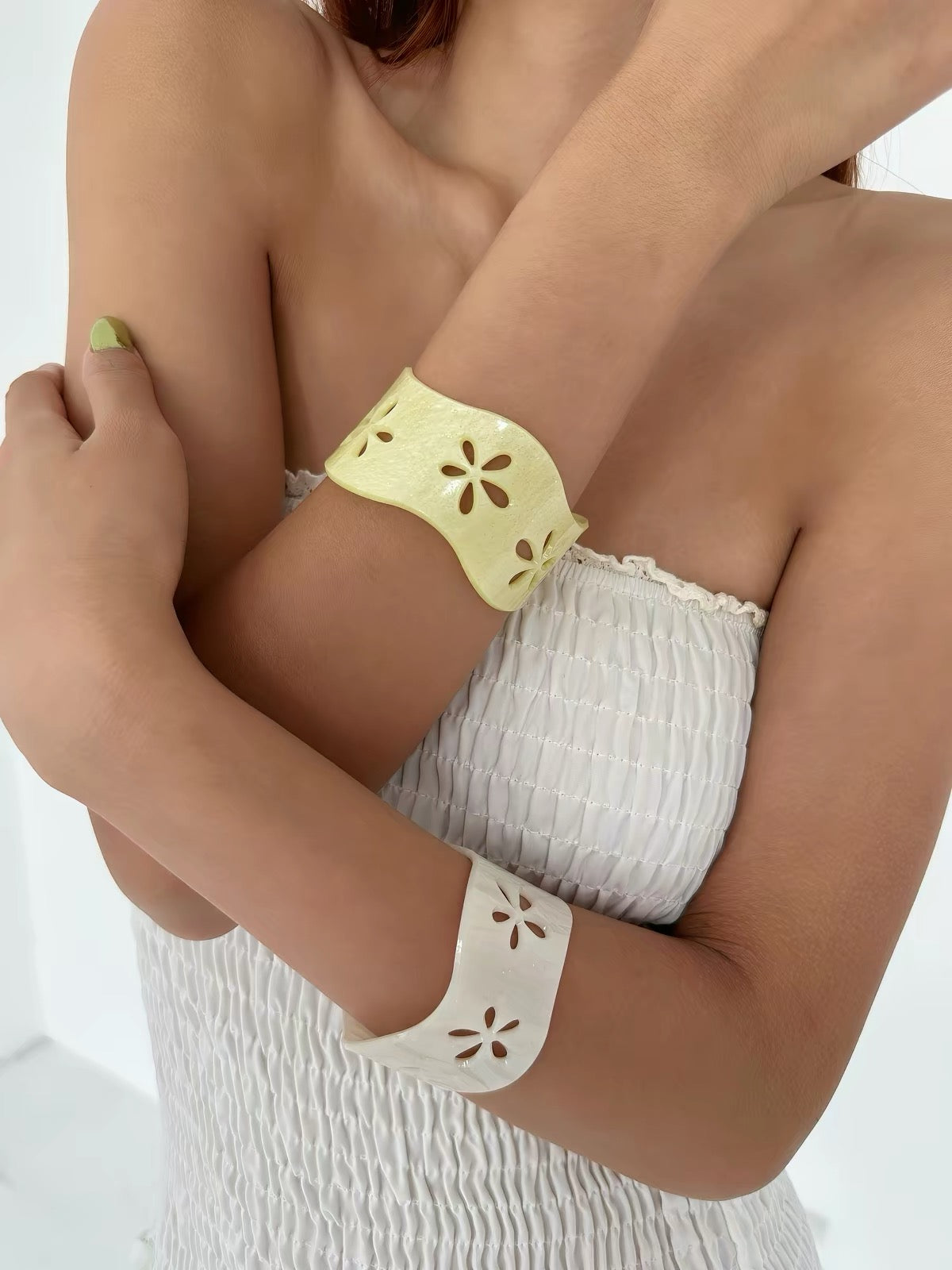 Wavy Flower Cut-Out Bangle Bracelets