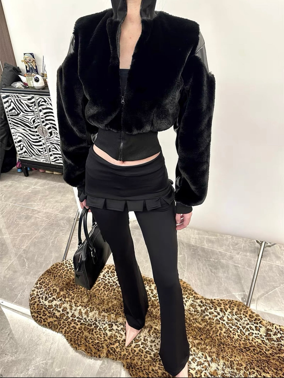 Short Hair Faux Fur Leather Zip Up Jacket In Black