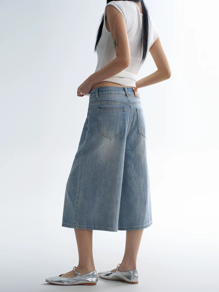 Light Blue Shorts with Straight Pocket Detail