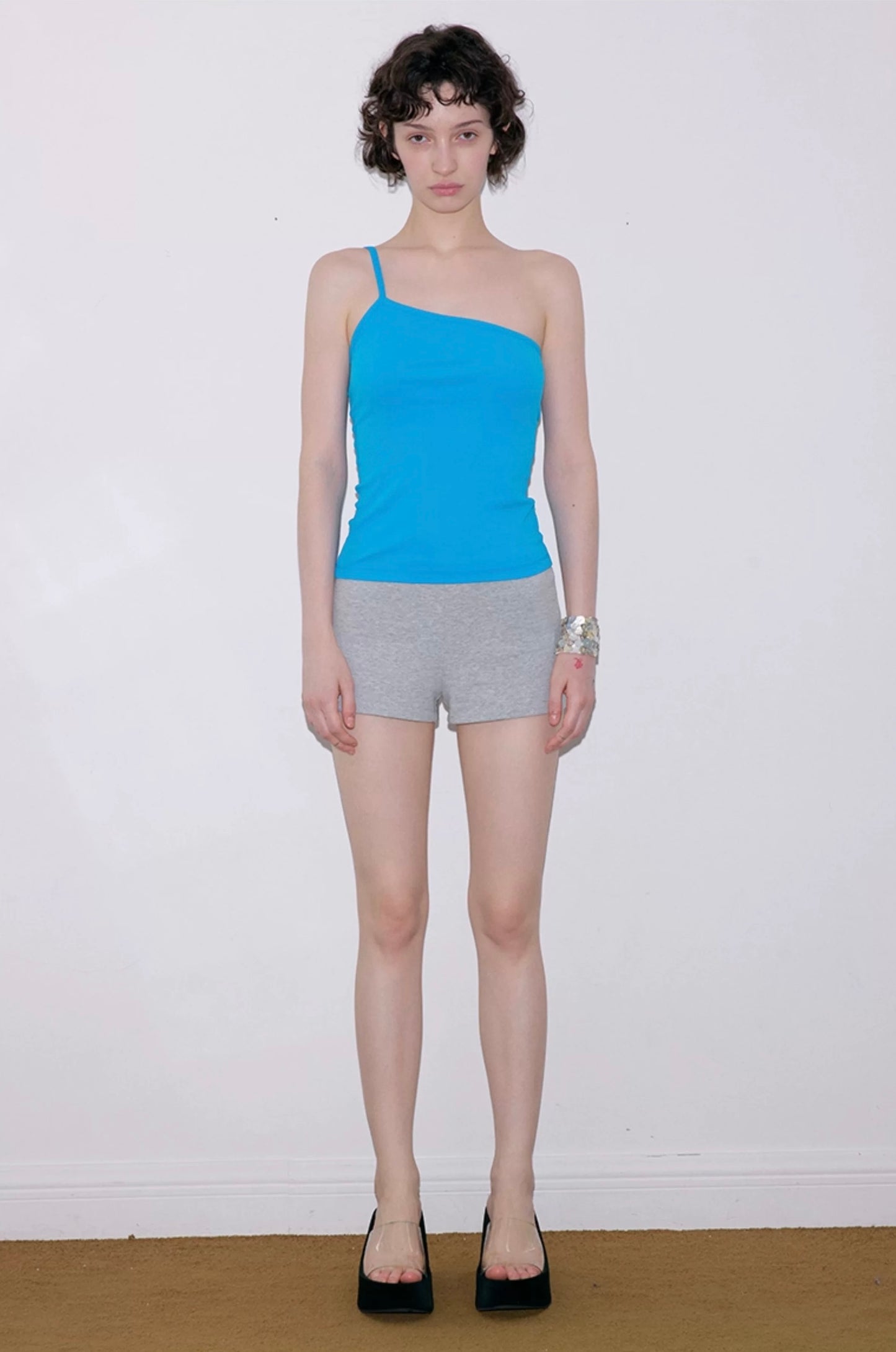 SOLWEIGE Asymmetrical One Shoulder Top