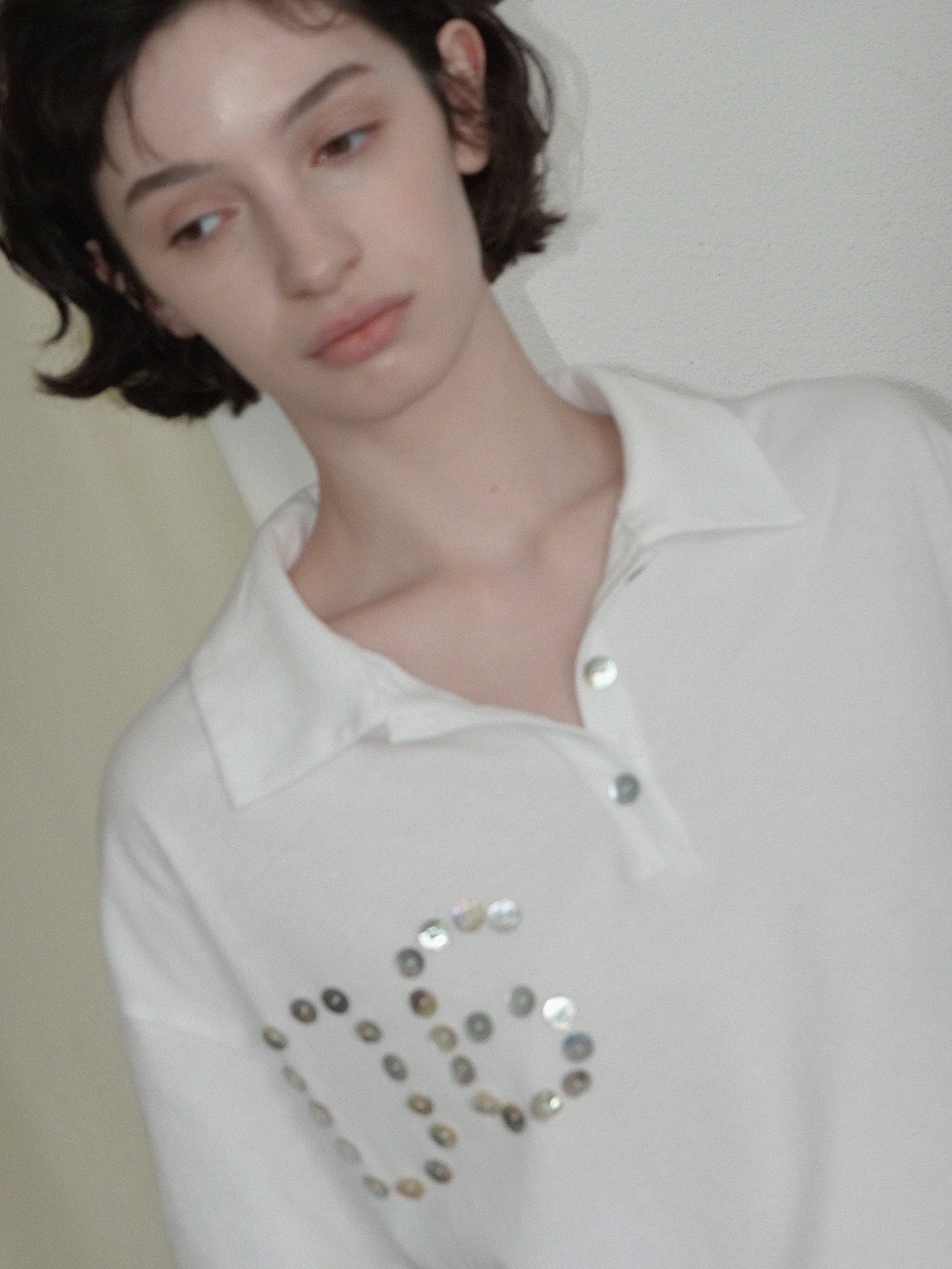 Solveig Shell Button Decorated Polo Short-Sleeved T-shirt