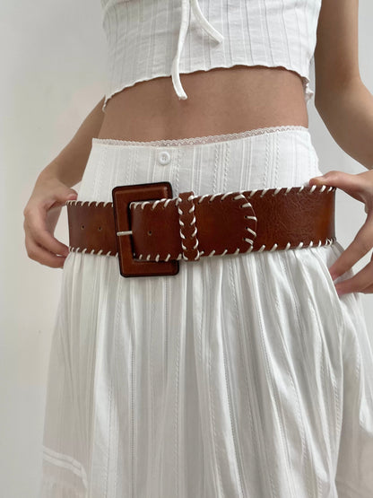 Braided Buckle Belt in Brown