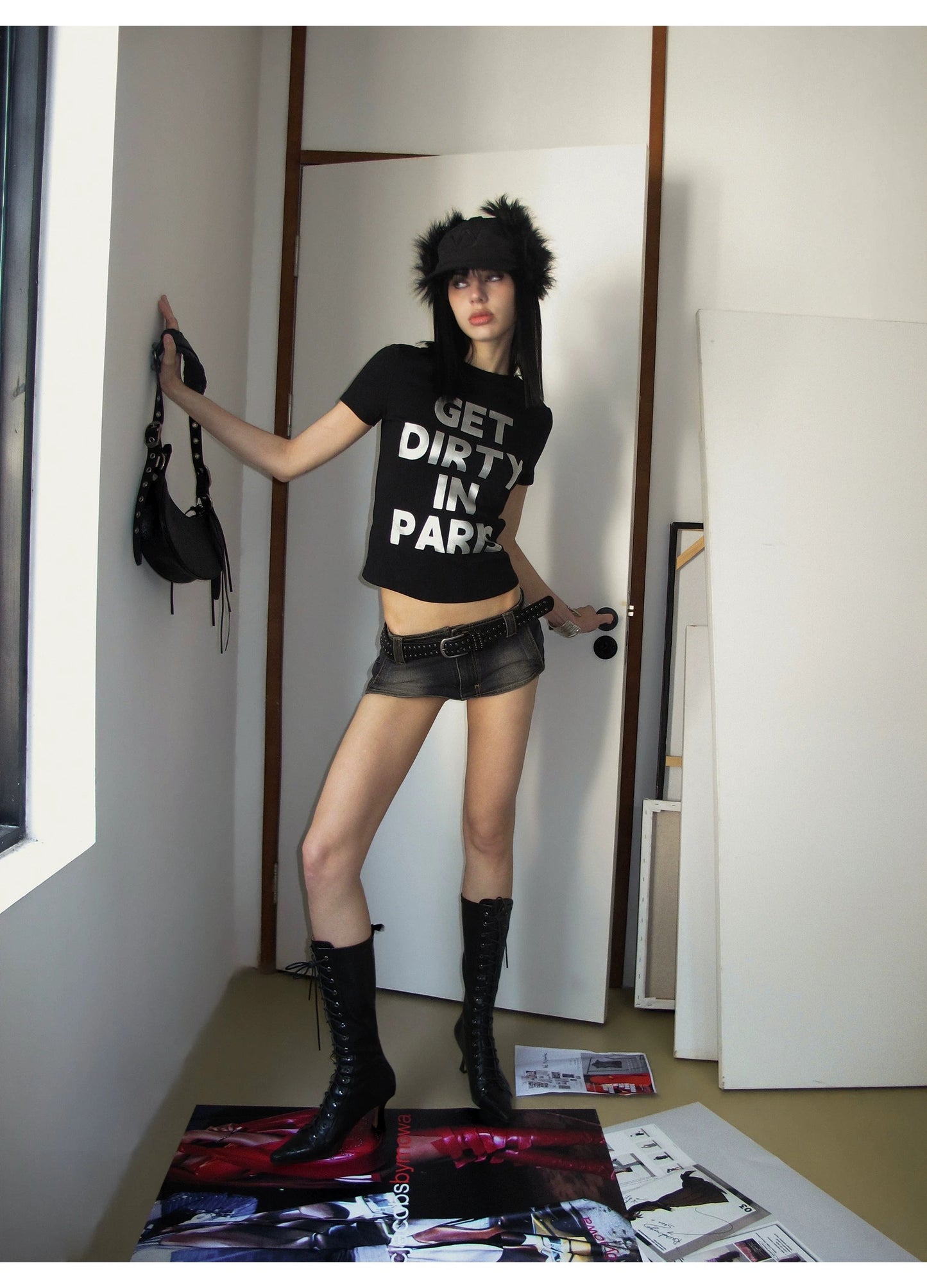 0122stepll “Get Dirty” Cropped Graphic Tee