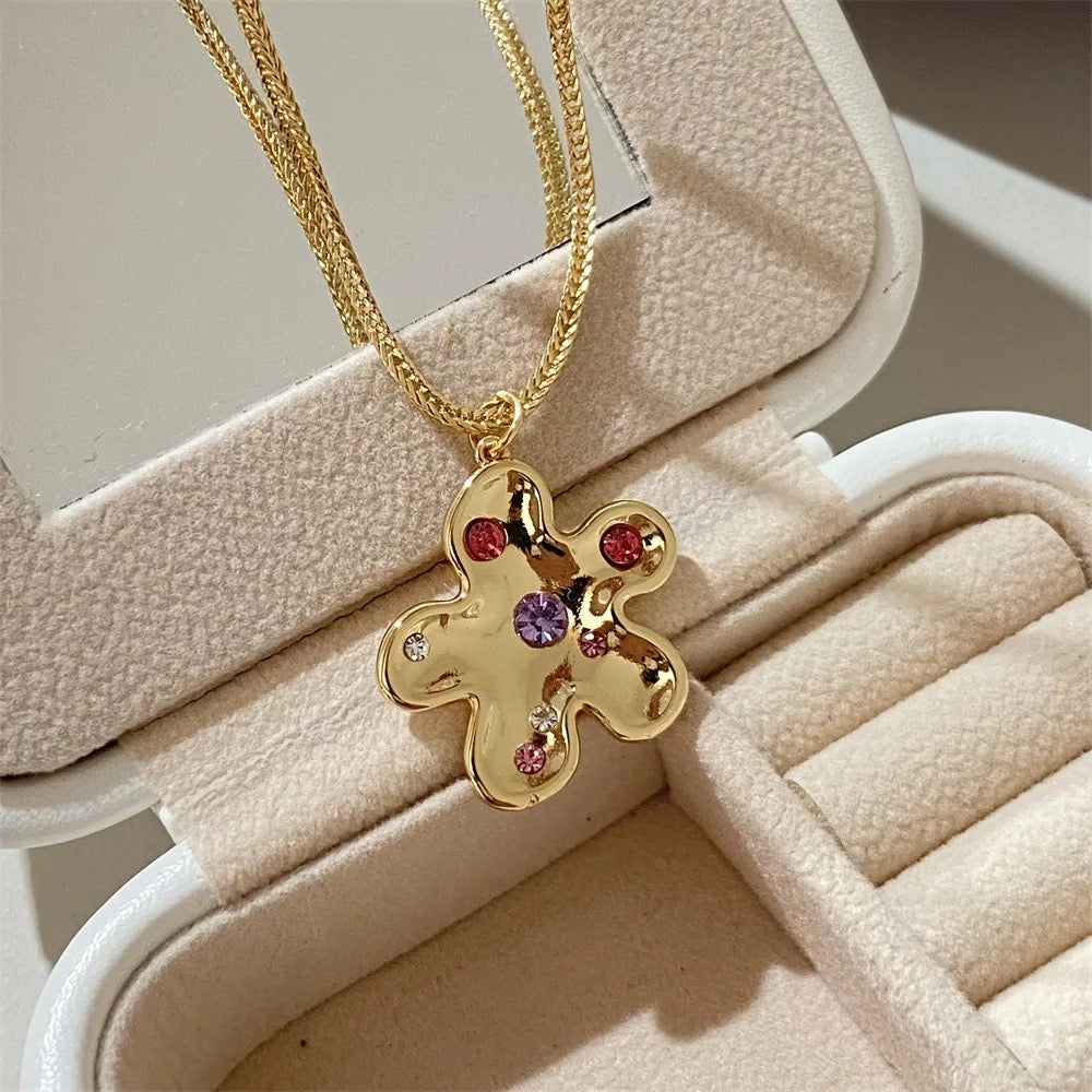 Multicolour Gold Flower Pendant Necklace