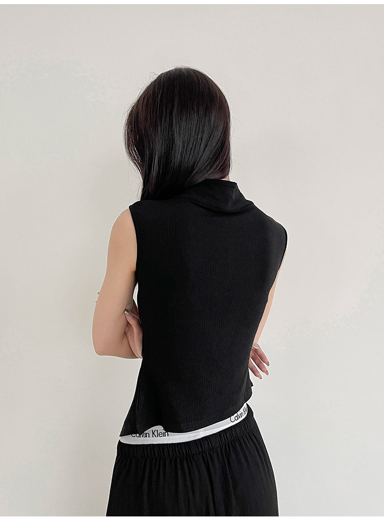 Side Zip Rib Top in Black