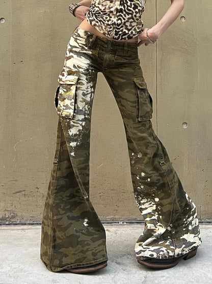 Vintage Style Camo Print Low Rise Trousers