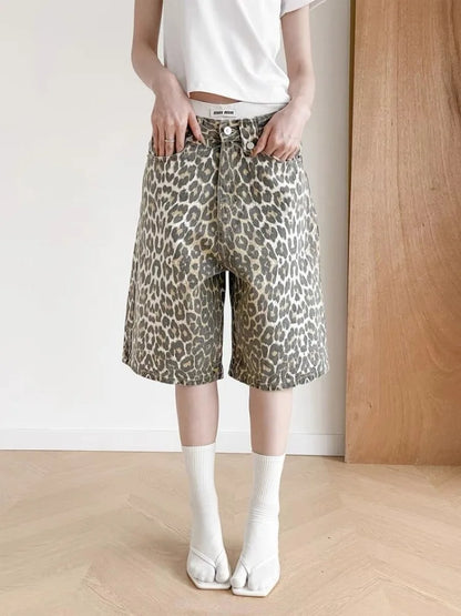 Washed Leopard Printed Jean Jorts