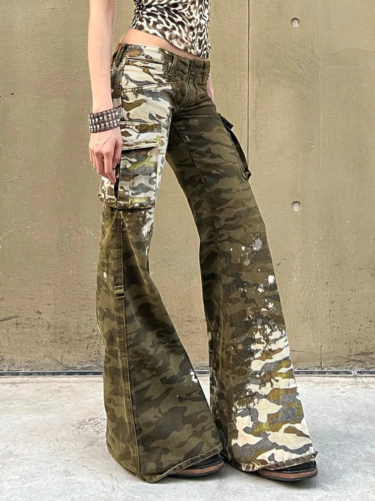 Vintage Style Camo Print Low Rise Trousers